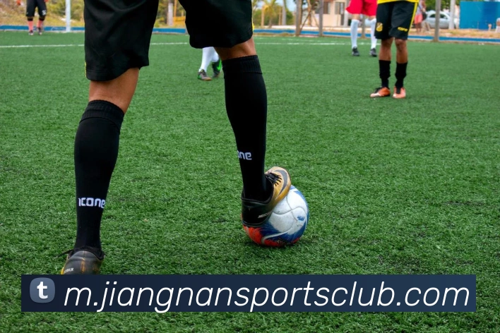 尤文图斯圣诞晚宴团结一心埃尔坎寄语重回胜利之路